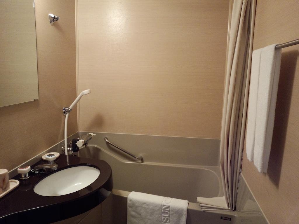 Alp Bach Madarao Villa Iiyama Bilik gambar